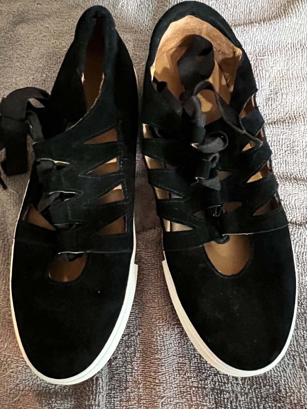 L'Amour Des Pieds Kanav Suede Cut-Out Sneakers#13
